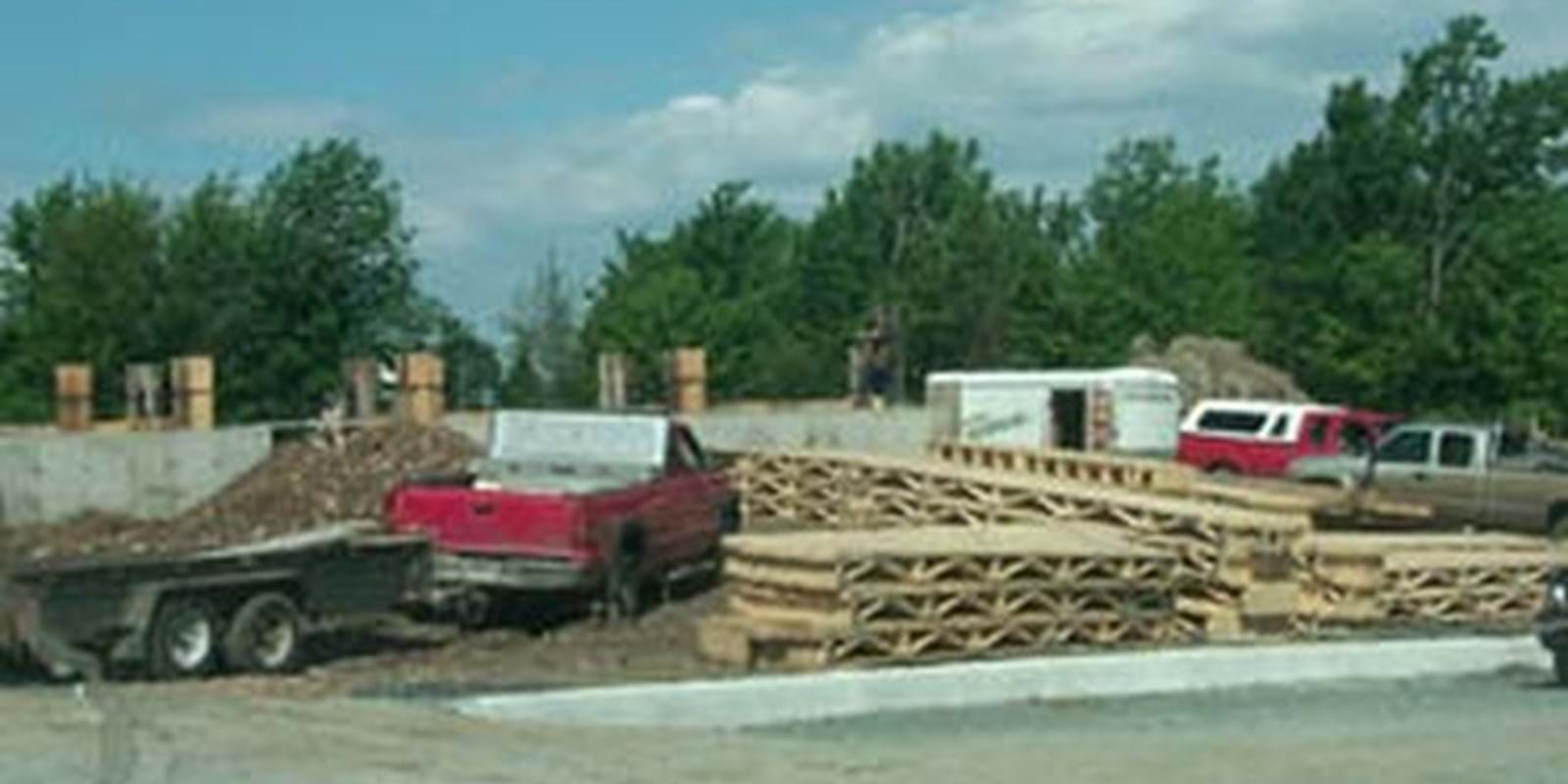 La valeur des permis de bâtir a légèrement fléchi en juin