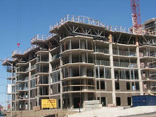 Permis de bâtir, août 2017