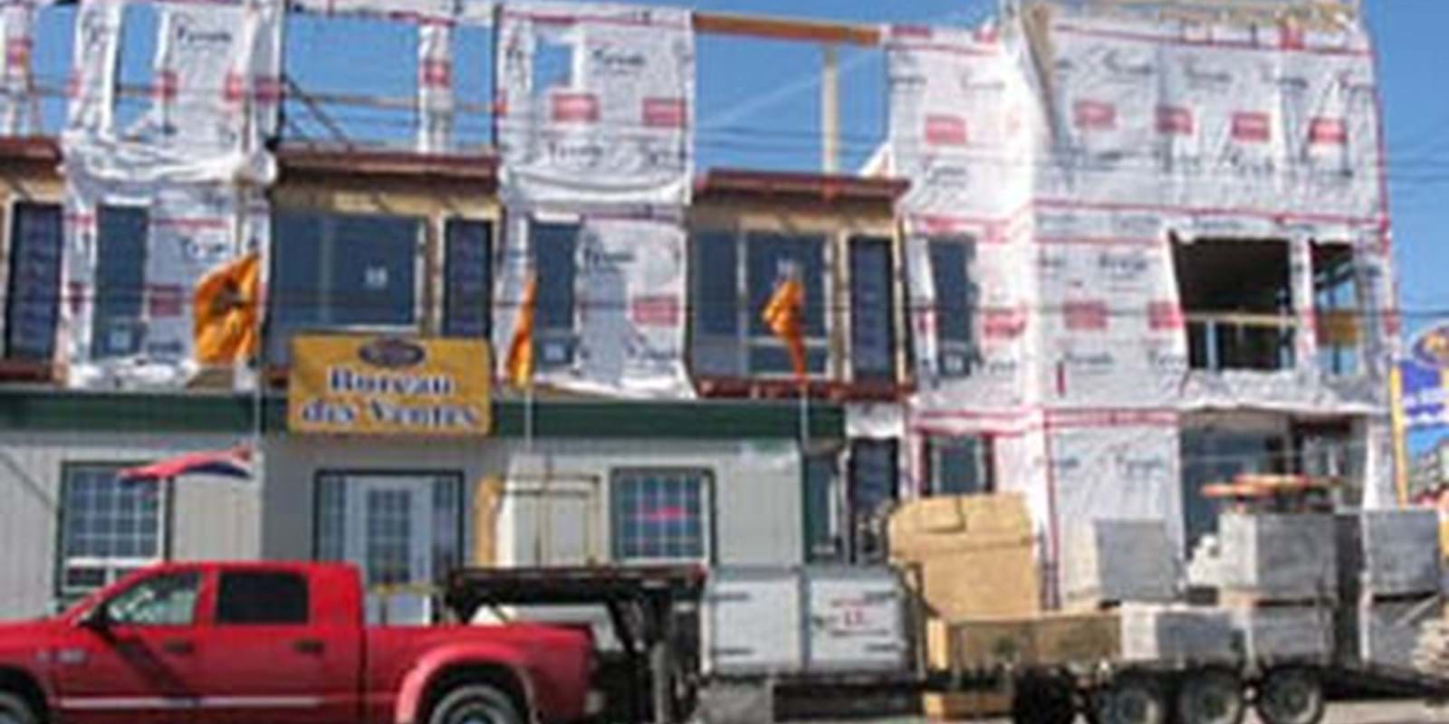 Les mises en chantier d'habitations sont toujours au ralenti au Québec
