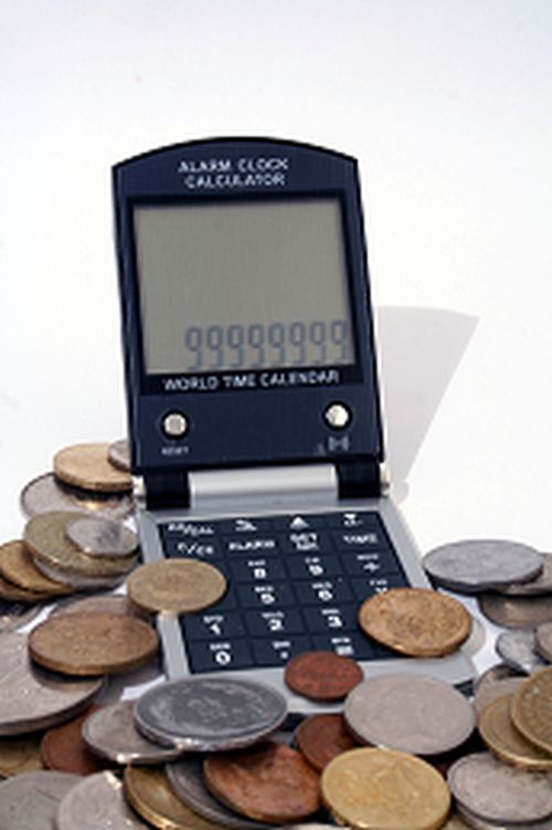 Canadians admit struggling to reach financial goals...