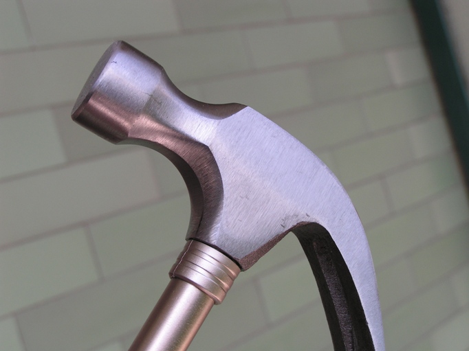 Water flowing from upper balconies: neither the co-owner nor the syndicate are at fault