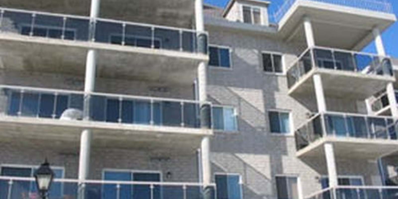 MISES EN CHANTIER D’HABITATIONS AU QUÉBEC EN AVRIL 2015